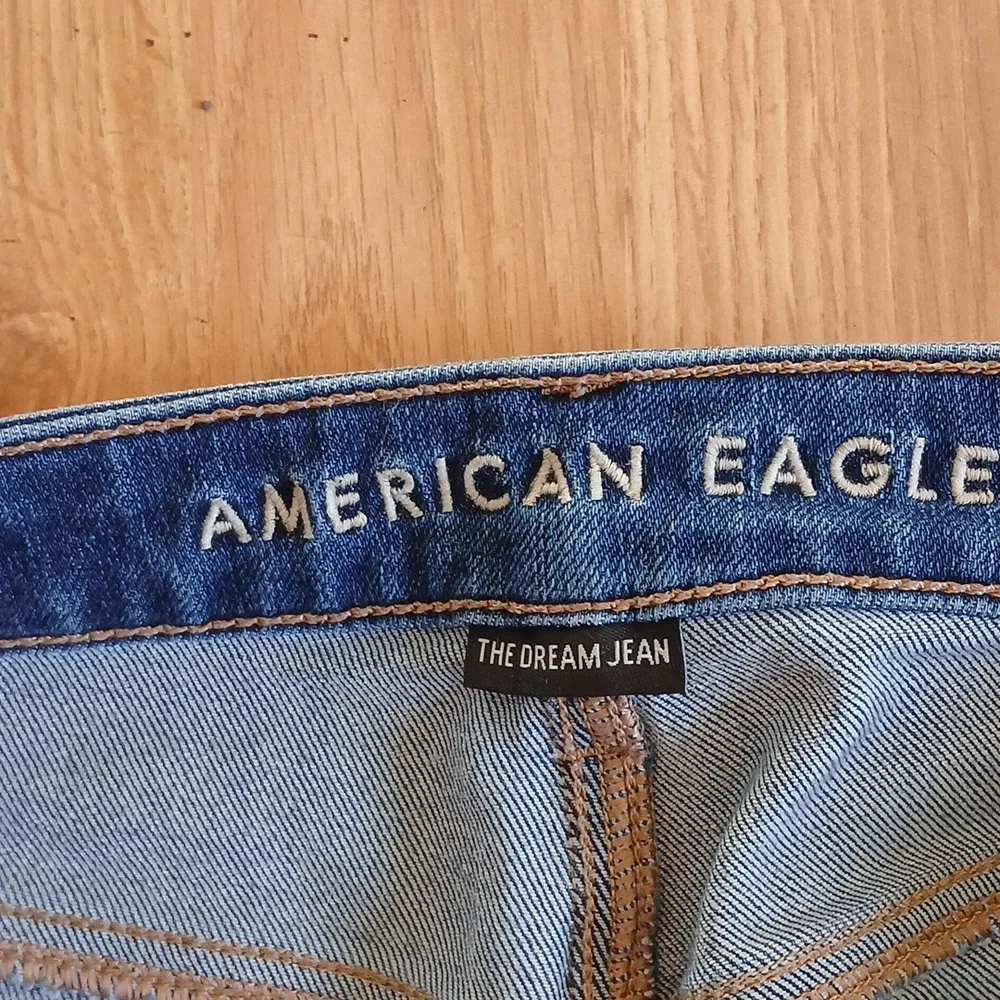 American Eagle Outfitters Dream Jean Hi-rise Jegging Distressed Size 6 - Picture 3 of 7